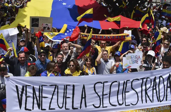 Tensiones e imperialismo americano