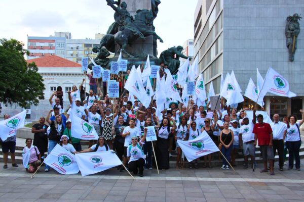 Au Brésil et dans le monde entier, les populations touchées se mobilisent durant une semaine de lutte