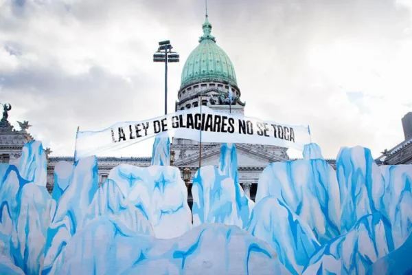 Argentina adopta un proyecto de ley que flexibiliza la protección de sus glaciares